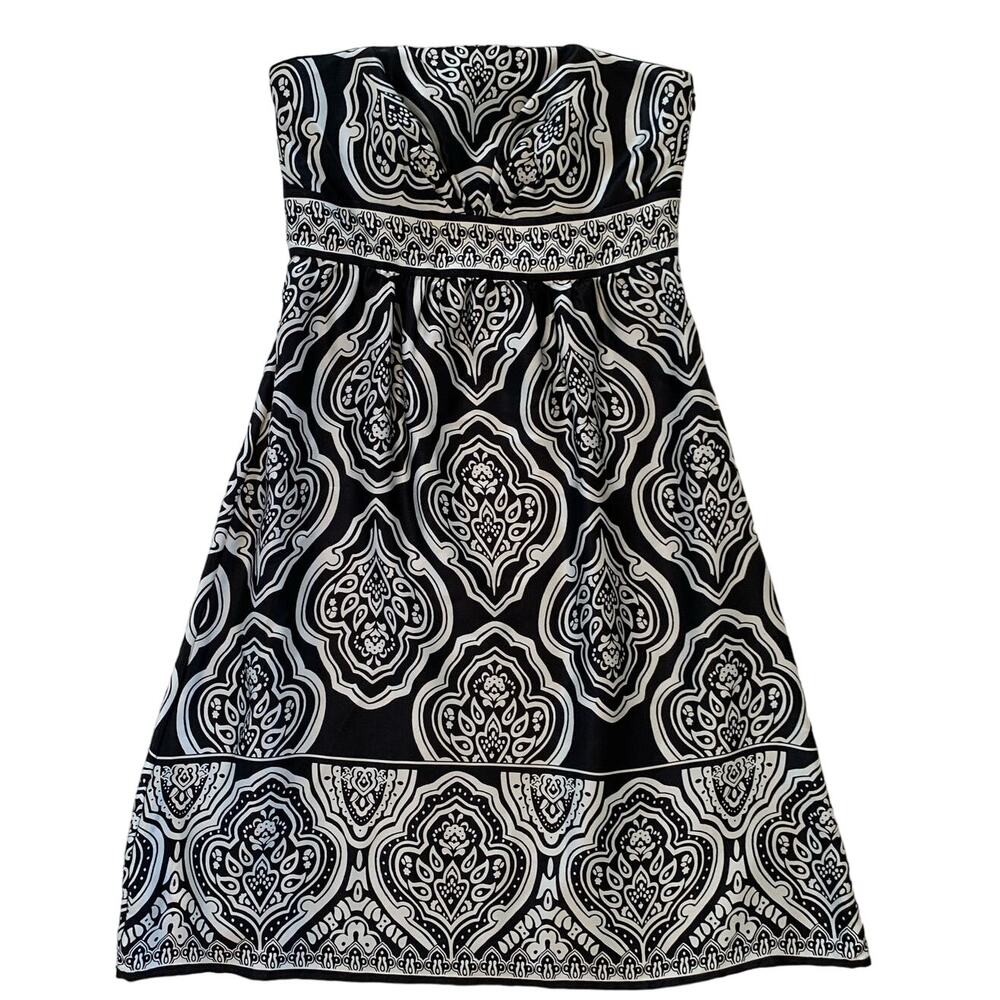 White House Black Market Silk Lined Strapless Black White Cocktail Dress SZ 00